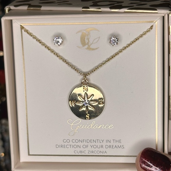 S5. Gold Compass Necklace & Cubic Zirconia Earrings Set NIB - Picture 1 of 2